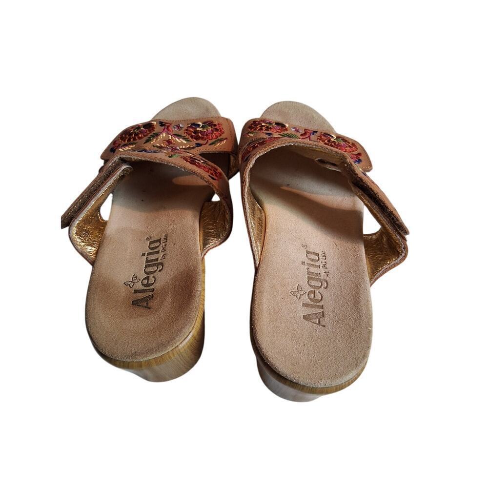 Alegria Size 8 Wedges - Picture 2 of 6